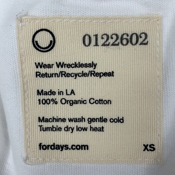 For Days Vintage NWT Top White For Better Days Embroiled on Gold Size XS - Picture 9 of 9